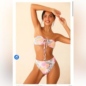 Dippin Daisys floral bikini